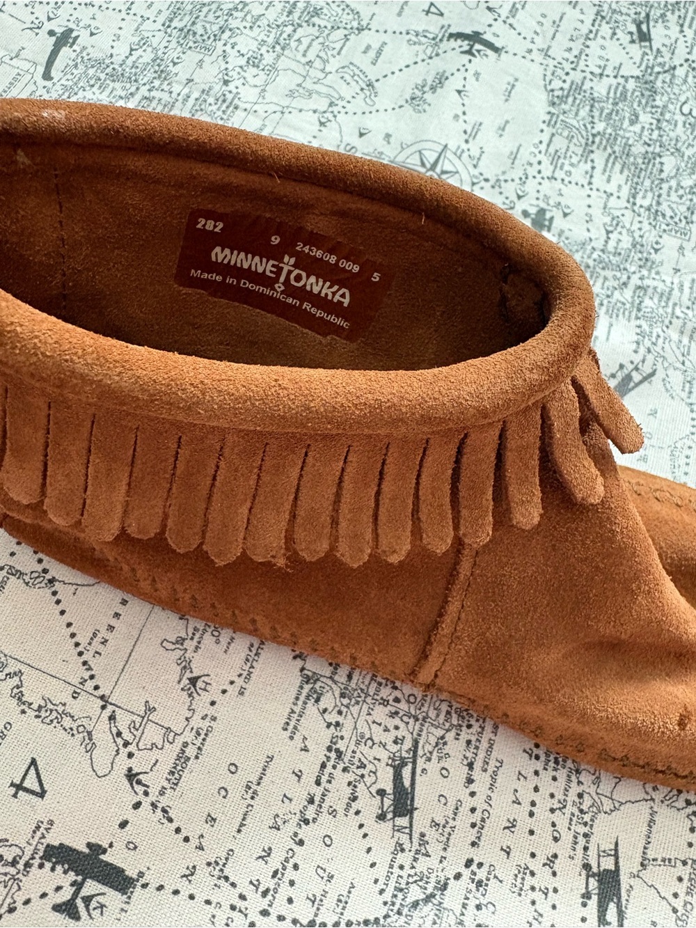 Minnetonka Women's Chestnut Suede Fringe Moccasins - Picture 2 of 6